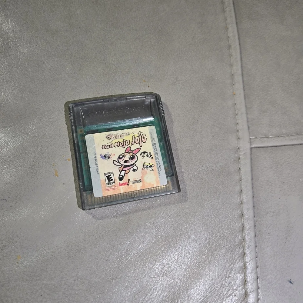 Nintendo Game Boy Color  Power Puff Girls Bad Mojo Jojo Game Cartridge